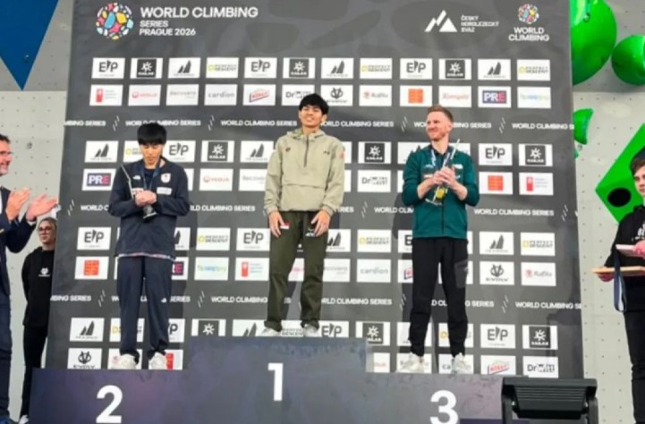 Putra Tri Ramadani Enggan Cepat Puas Usai Ukir Sejarah Emas Lead di World Climbing Series Praha 2026