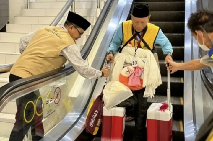 Sebanyak 2.211 Jamaah Haji Asal Riau Telah Kembali ke Tanah 