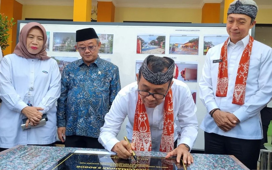 Pratikno Meresmikan Revitalisasi SDN Cimahpar 5 Bogor, Sekol