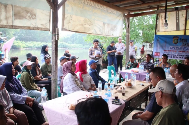 Warga Muara Angke Usulkan Pengadaan APAR untuk Ant