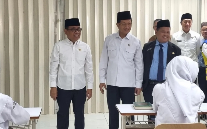 Menko PMK dan Menag Tinjau Revitalisasi MTs Negeri Kota Bogo