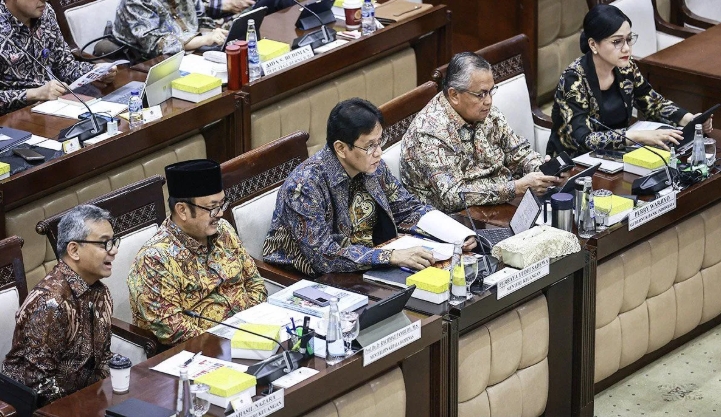 Pemerintah Kejar Pertumbuhan Ekonomi 2027 Lewat St