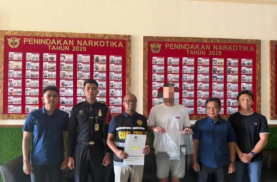 Autogate Gagalkan WNA Berpaspor Ganda Tinggalkan Bali, Kokain Ditemukan Terselip di Paspor